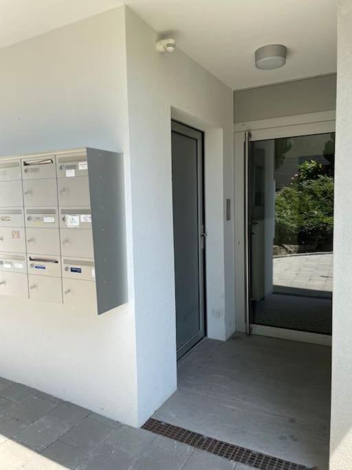 Studio Proche De La Gare ! Apartamento Lausana Exterior foto